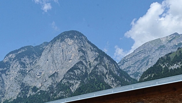 Am sogenannten Hechenbergl über dem Innsbrucker Stadtteil Kranebitten kam es zu dem Alpinunfall.