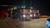In zwei Bussen ging es zuerst ins polnisch-ukrainische Grenzgebiet und dann per Zug weiter in ...