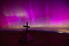 Polarlicht am Hochwechsel in der Steiermark Anfang Jänner (Bild: Philipp Stiegler)