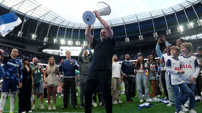 Als erster Tottenham-Trainer in 17 Jahren gelang dem Australier ein Titelgewinn.