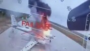 Zahlreiche Bomber brennen nach dem Drohnenangriff.