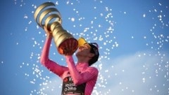 Simon Yates hat den Giro d‘Italia gewonnen.