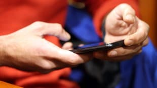 Im Iran wird das Internet strikt zensiert – aber offenbar nicht für jeden.