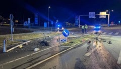 Die Ampelanlage war nach dem Crash komplett zerstört.