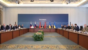 Am Mittwochabend nehmen Vertreterinnen und Vertreter aus Russland und der Ukraine wieder ...
