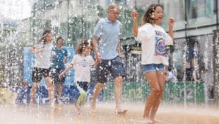 Im Vorjahr sprudelte das Wasser am Martin- Luther-Platz.