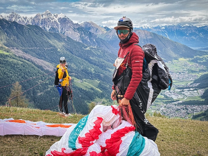 ... um danach zurück ins Tal zu fliegen. 