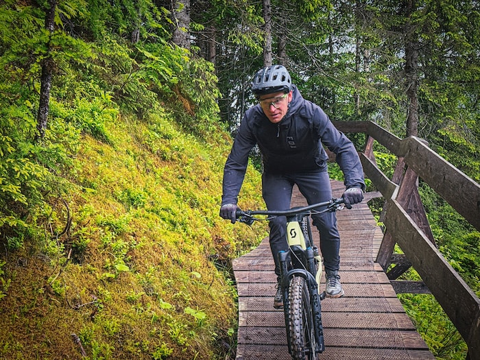 Regelmäßig ist Christoph selbst auf den Trails der Region unterwegs. 