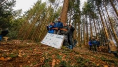 Am 13. Jänner 2020 starteten die Proteste im Wald von Bad Vigaun. (Bild: Markus Tschepp)
