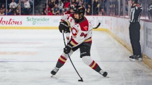 Anna Meixner wird auch kommende Saison für Ottawa stürmen.