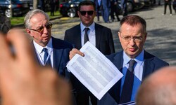 Die russische Delegation bei den Gesprächen in Istanbul