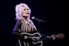 Fans in Sorge um Dolly Parton: Nachdem die Sängerin Konzerte in Las Vegas absagen musste, bat ...