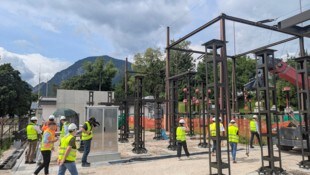 Ein zweiter Trafo verdoppelt die Kapazitäten des UW Ferlach.