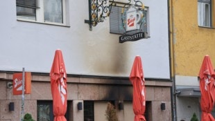 Zwei Tage nach der vorläufigen Schließung der Traditionsgaststätte zerstörte ein Feuer die ...