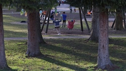 Wieder kam es zu einer blutigen Auseinandersetzung im Lehener Park in der Stadt Salzburg.
