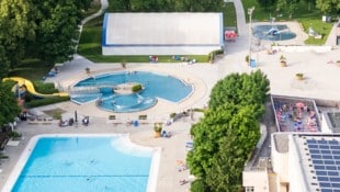 Das Linzer Parkbad war Schauplatz des Unfalls. (Bild: Horst Einöder/Flashpictures)