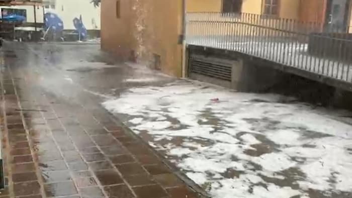 Hagel in Hopfgarten. Auch hier war die Feuerwehr gefordert.