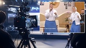 In sozialen Medien zeigen sich User begeistert: „Superbowl Halftime 2026“, plädiert einer, viele weitere danken den Ordensschwestern für ihre Tanzeinlage. „Diese Tanzschritte klau ich mir“, ist ebenfalls oft zu lesen.   (Bild: Krone KREATIV/Gita – stock.adobe.com, Krone KREATIV, ebu tv pai eterno)