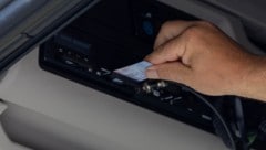 Die beiden Fahrer hatten die das digitale Kontrollgerät manipuliert.