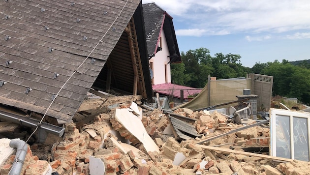 Trümmerfeld nach der Explosion