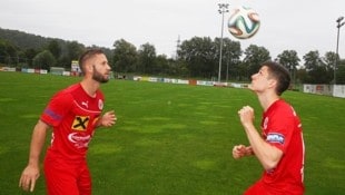 Steigt Marco Foda (r.) mit Pachern auf, trifft er nächstes Jahr auf seinen Ex-Klub Wildon mit ...