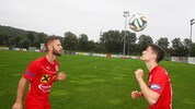 Steigt Marco Foda (r.) mit Pachern auf, trifft er nächstes Jahr auf seinen Ex-Klub Wildon mit ...