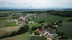 In der Ortschaft Oberschwaig sorgen Pläne für die Errichtung eines Logistikzentrums für Unmut ...
