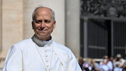 Papst Leo XIV. zieht in den Apostolischen Palast – und das nicht allein.