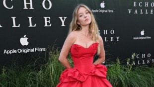 Sydney Sweeney zog bei der Premiere des Thrillers „Echo Valley“ alle Blicke auf sich.