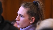 Aus Protest gegen die Haft in Ungarn trat die in der linken Szene als Maja T. bekannte, ...
