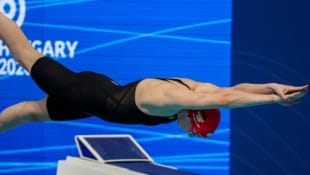 Die deutsche Schwimm-Weltmeisterin Angelina Köhler wird im Internet von chinesischen Bots angefeindet. (Bild: GEPA)