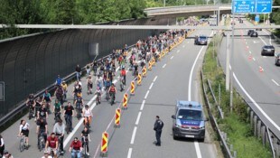 Bereits im Vorjahr wurde auf der A12 geradelt.