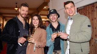 Raffl und seine Frau Verena sowie Thaler und Hochkofler (von links). 
