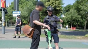 Die Polizei hatte am Ring die E-Scooter in Visier.