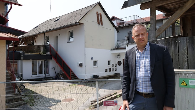 Bezirksvorsteher Erwin Wurzinger (ÖVP) am Unglücksort: „Trotz allem Glück im Unglück.“