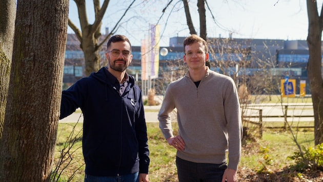 BOKU-Forscher Maximilian Pramreiter und Tobias Nenning haben sich dem Holz verschrieben. Mit „BranchUP“ wollen die beiden Ast- und Kronenholz von Laub- bäumen künftig als Baustoff nutzen.