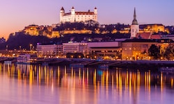 Die Bratislavaer Burg ist das Wahrzeichen der slowakischen Hauptstadt Bratislava. (Symbolbild)