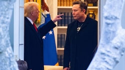 US-Präsident Donald Trump und Tech-Milliardär Elon Musk  (Bild: AFP/ROBERTO SCHMIDT)