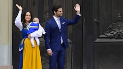 Was für eine schöne Überraschung! Prinzessin Sofia und Prinz Carl Philip brachten Baby Ines mit ...