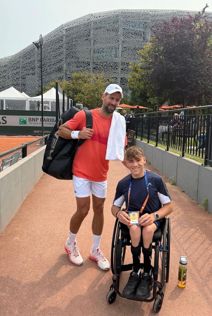 Novak Djokovic mit Maxi Taucher.