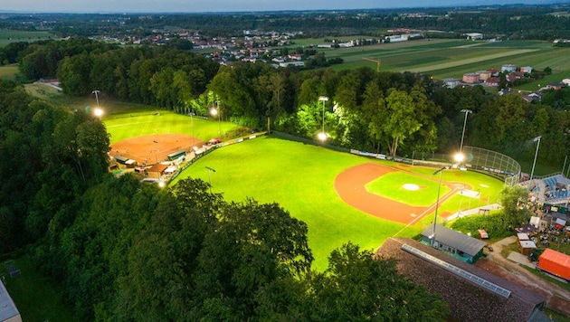 Im Ballsportpark steigt die Finkstontrophy.