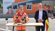 Siegele und Hufnagl beim Pressetermin am Checkpoint an der A13 bei Nößlach.