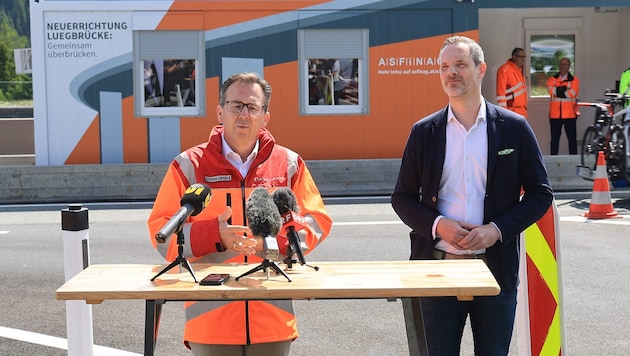 Siegele und Hufnagl beim Pressetermin am Checkpoint an der A13 bei Nößlach.