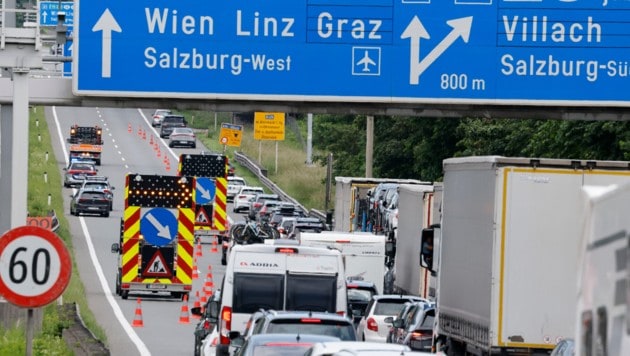 Rekordstau auf der Tauernautobahn in Salzburg. (Bild: Markus Tschepp)