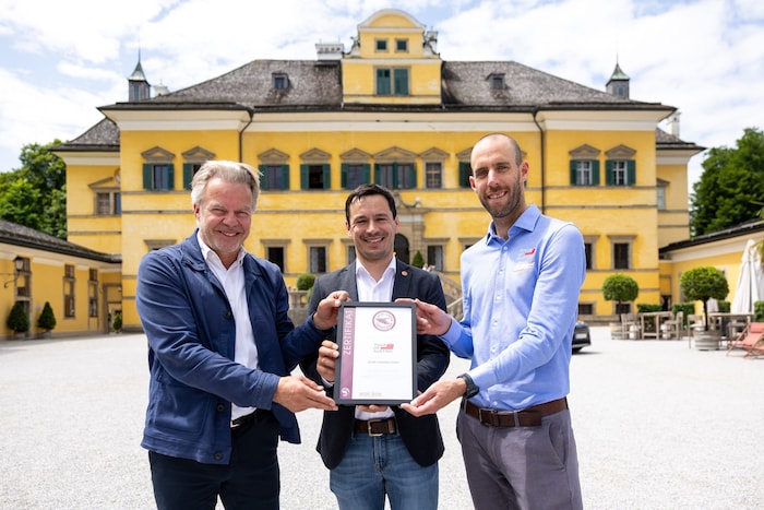 Tourdirektor Thomas Pupp (li. mit OK-Chef Rupert Hödlmoser) freut sich auf die Salzburg-Etappen.