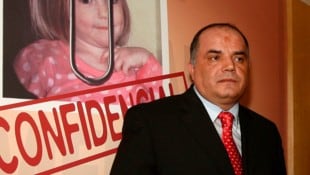 Der ehemalige Polizist Goncalo Amaral hat einige Monate an dem Fall der vermissten Maddie gearbeitet und darüber ein Buch geschrieben (Archivbild). (Bild: EPA/ANTONIO COTRIM)