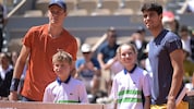 Jannik Sinner (li.) trifft auf Carlos Alcaraz. (Bild: AFP/APA/Bertrand GUAY)