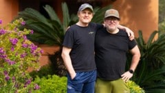Lorenz Gisch (li.) und Franz Waldherr auf Ibiza. Sie installierten hier eine ...