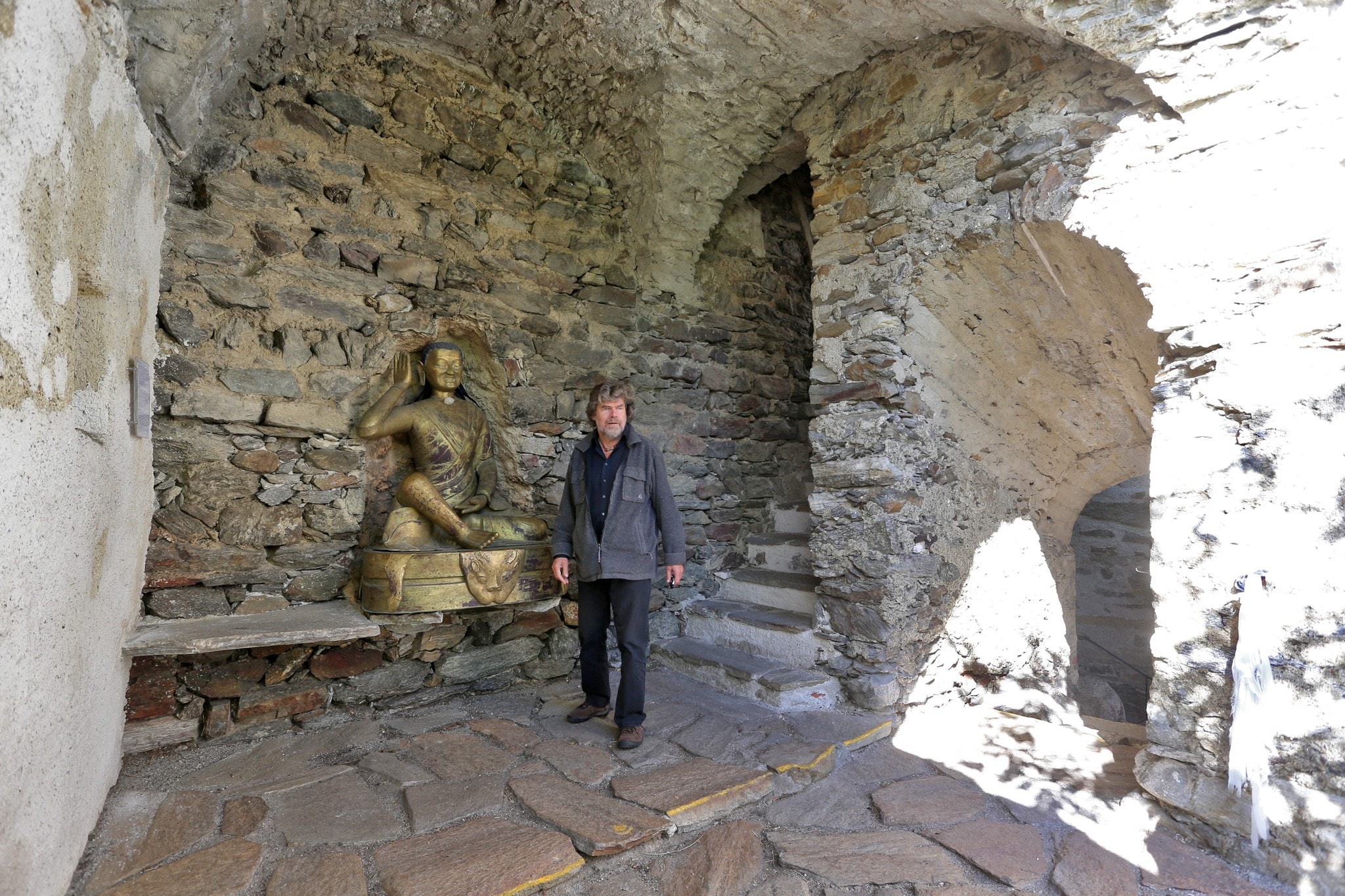 Reinhold Messner führt durch Schloss Juval (Bild: Birbaumer Christof) Reinhold Messner führt durch Schloss Juval (Bild: Birbaumer Christof)