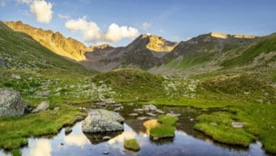 Das 2400 Meter hoch gelegene Platzertal in Tirol: Hier am Talschluss ist ein Speichersee für das Kraftwerk Versetz geplant. Dieses soll 2035 ans Netz gehen – im besten Fall.  (Bild: Sebastian Froelich)